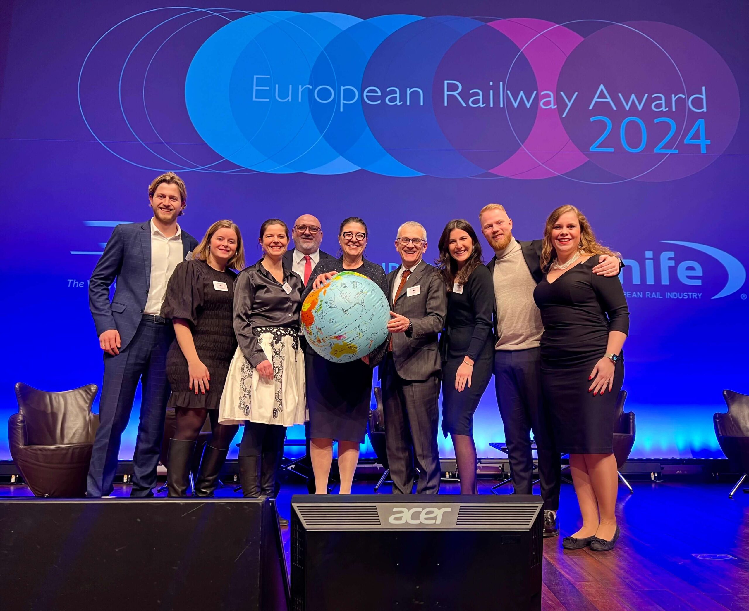 Viering van groen en digitaal leiderschap in de spoorwegsector: Europese Spoorwegprijzen 2024